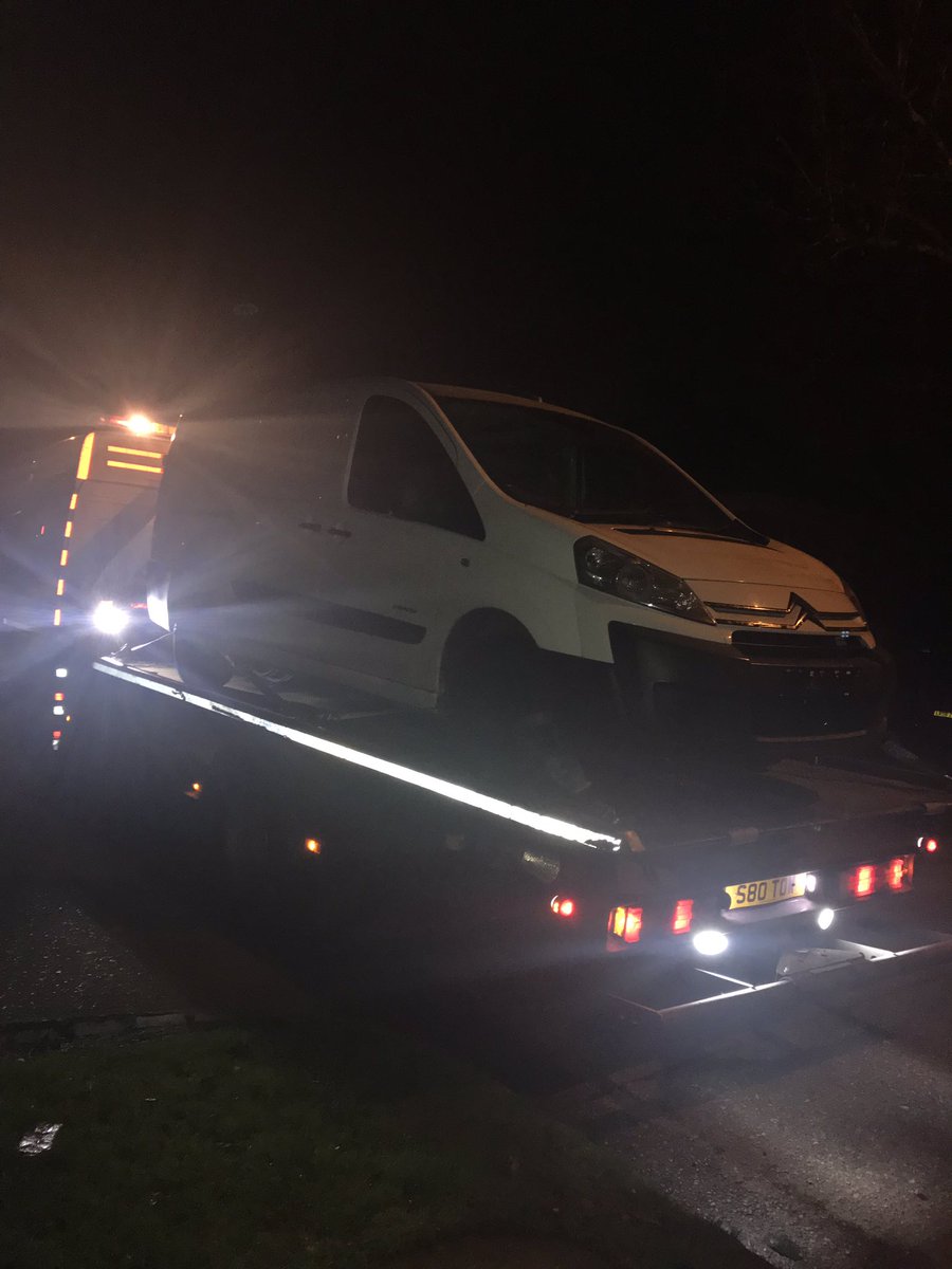 SheldonWMP's tweet photo. The Sheldon Team have seized a stolen van this evening...also containing VRM plates off other stolen vehicles #keepingforensicsbusy #wewillfindyou
@StolenWheels https://t.co/vH7CyJUQxm