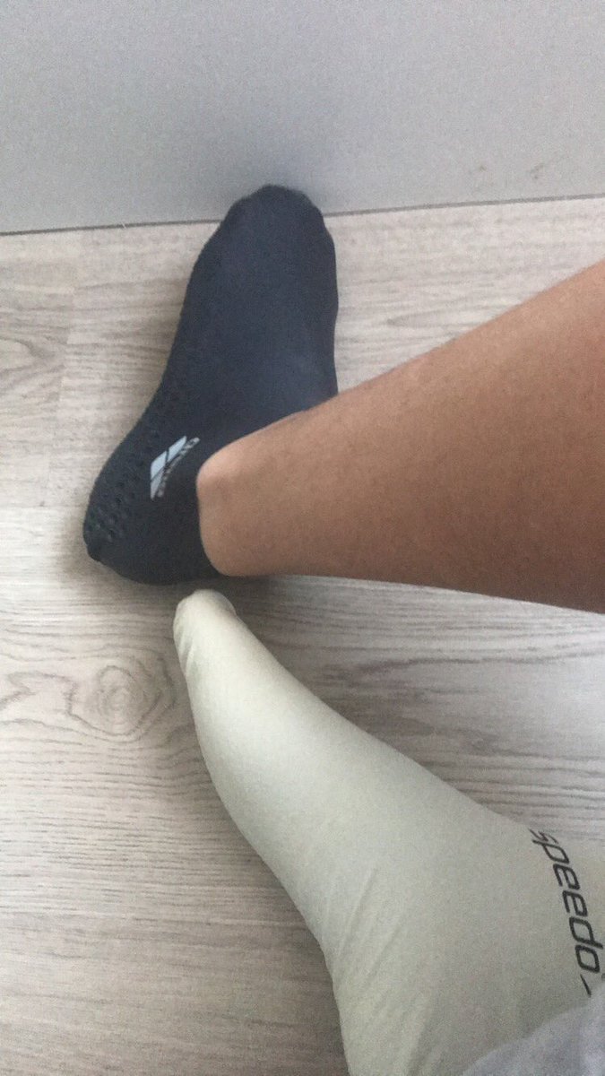 SWIMSOCKS1's tweet photo. loveee https://t.co/ArbLPizhZu