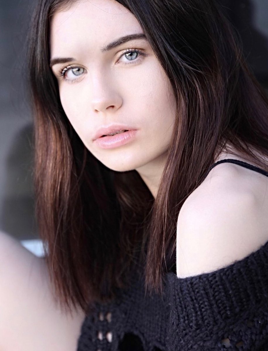 erikaeleniak's tweet photo. Congratulations to my client,the amazing & talented Keira Boyle! For landing a role in the film MOTORVATION. You deserve this,Keira!Your hard work & dedication will ALWAYS pay off.
#SHINE
#proudteacher
#youtubekeiraslyfe
#_keiraslyfe
#Motorvation
#MyT
#CherylSabato
#lpeterson74 https://t.co/f69kzB3u6d