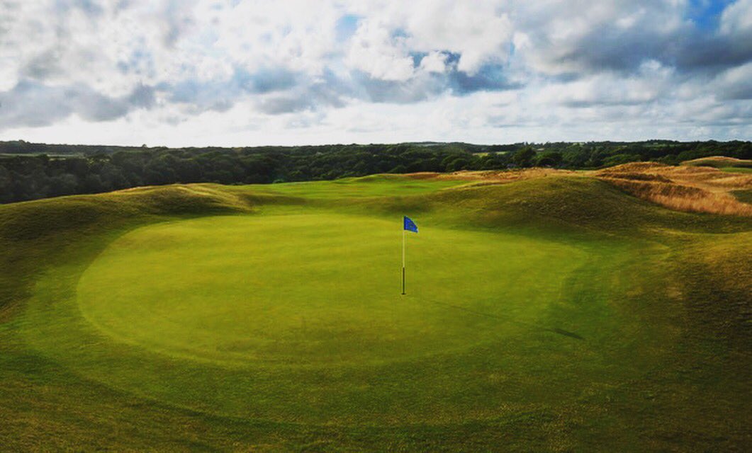 Pennard Golf Club tweet media