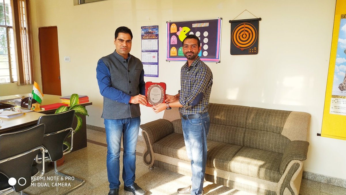 codevidhya's tweet photo. #Codevidhya #hourofcode2018 #HourOfCode #Sine International School Jaipur @CSEdWeek Invite Codevidhya to your School there in your school, visit https://t.co/eI0rORAElL #TeachingKidsToCode #CodingCurriculumForSchools #edtech https://t.co/1QMZsUmcrX