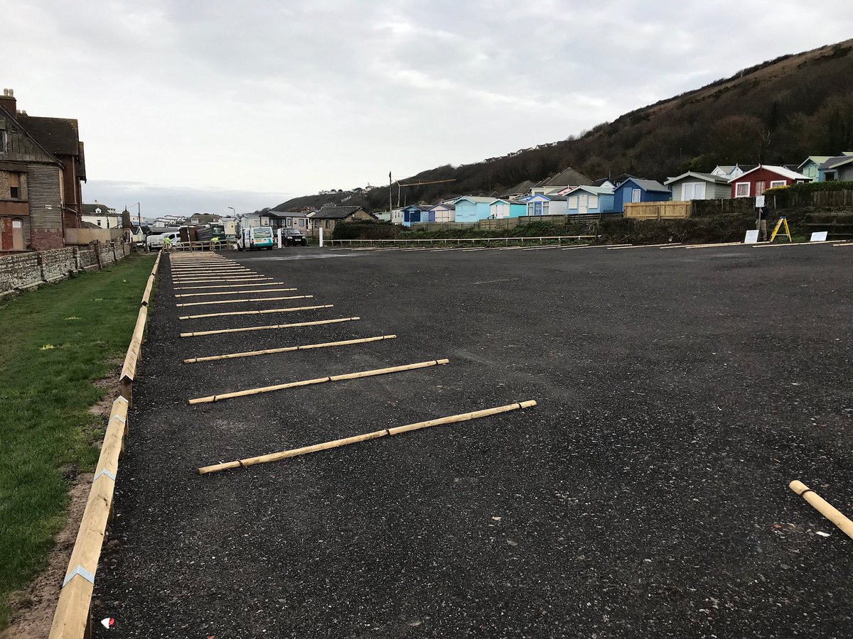 RobBraddick's tweet photo. The FREE CAR PARK is now OPEN in Westward Ho!
Come down to #visitwestwardho and enjoy the area.@PlimsollProds now holds over 50 cars,all for FREE.@GreatDevonDays @ndgazette @lovenorthdevon @The_Pier_House @RickTurnerDevon https://t.co/mZYnkRu3WV