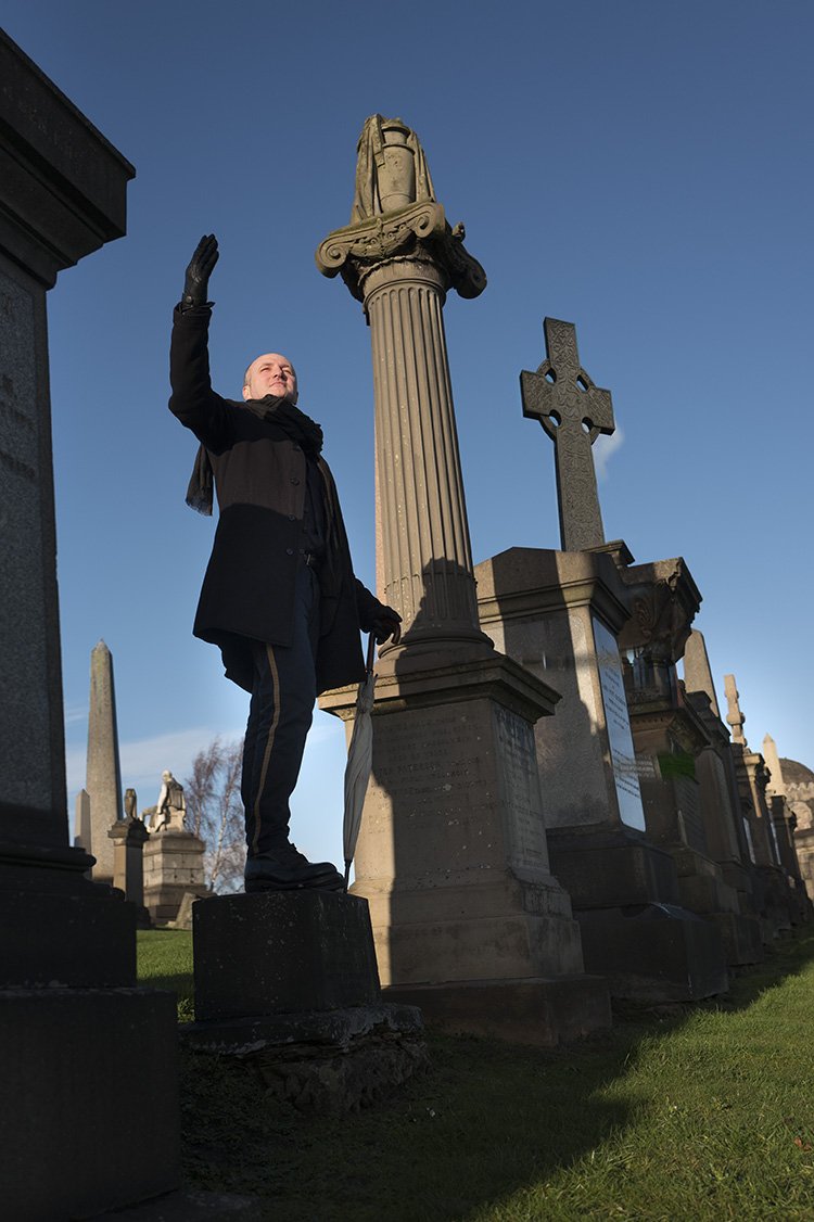 Cemeteries are full of irreplaceable people (Georges Clemenceau)... during my visit to create my sculpture about Glasgow Necropolis available @ castlefineartgallery, on Queen street.
 <a href="/GlwNecropolis/">The Friends of Glasgow Necropolis</a> <a href="/DATY_art/">DATY FREDERIC</a> @Glasgow_CG #daty #metalsculpture pic.x.com/23crln20Ml
