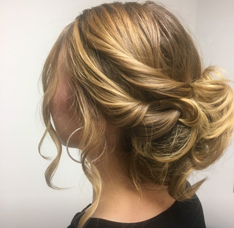 Be sure to book your holiday hair appointment at Spa Shawnee and Salon! #holidayhair #updo #Spa #Gorgeous