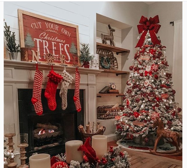 MikeCal60228895's tweet photo. It's a #redchristmas!  😍🎄 Nothing like traditional decor to get you ready for the big day!  By cityfarmhouse.  #rusticdecor #holidaydecor https://t.co/cJIw423VkI