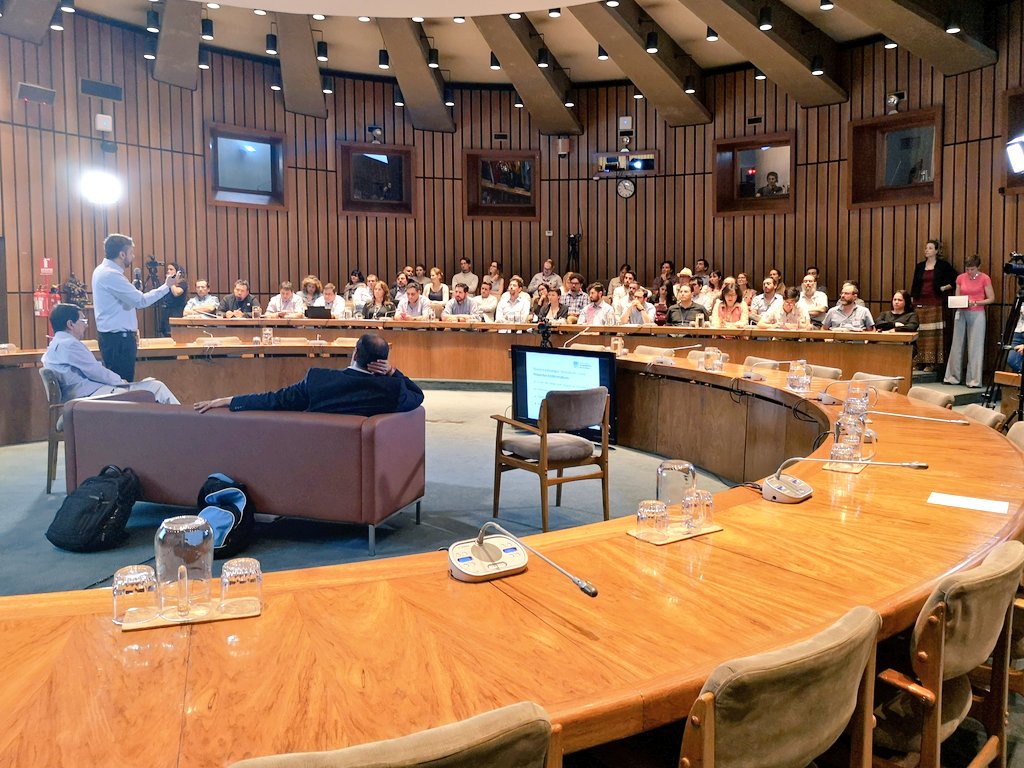 IMFDChile's tweet image. Estamos en las #TechNovationTalks de @cepal_onu en Chile. Nuestro director Marcelo Arenas del @dccuc y Juan Pablo Luna del @icp_uc conversarán sobre los desafíos en ciencia de los datos, desde la teoría en computación hasta su impacto social. #technovationtalks