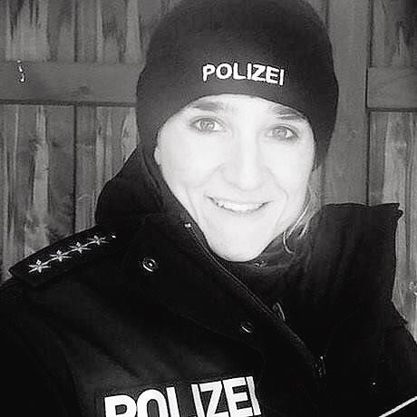 Baby it’s cold outside - #Maida ❄️
#ProtectAndServe
 #RealJob #Polizei #Germany 
#MusicIsMyPassion 🤘🏼😎