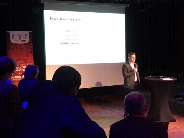 eco_de's tweet image. Blockchain in Media: Wie lässt sich die Value chain etwa in der Musikindustrie mit der #blockchain transparenter gestalten? Das zeigt Jens Hermann Paulsen, #Deloitte Consulting, im Rahmen der #blockchainmasters