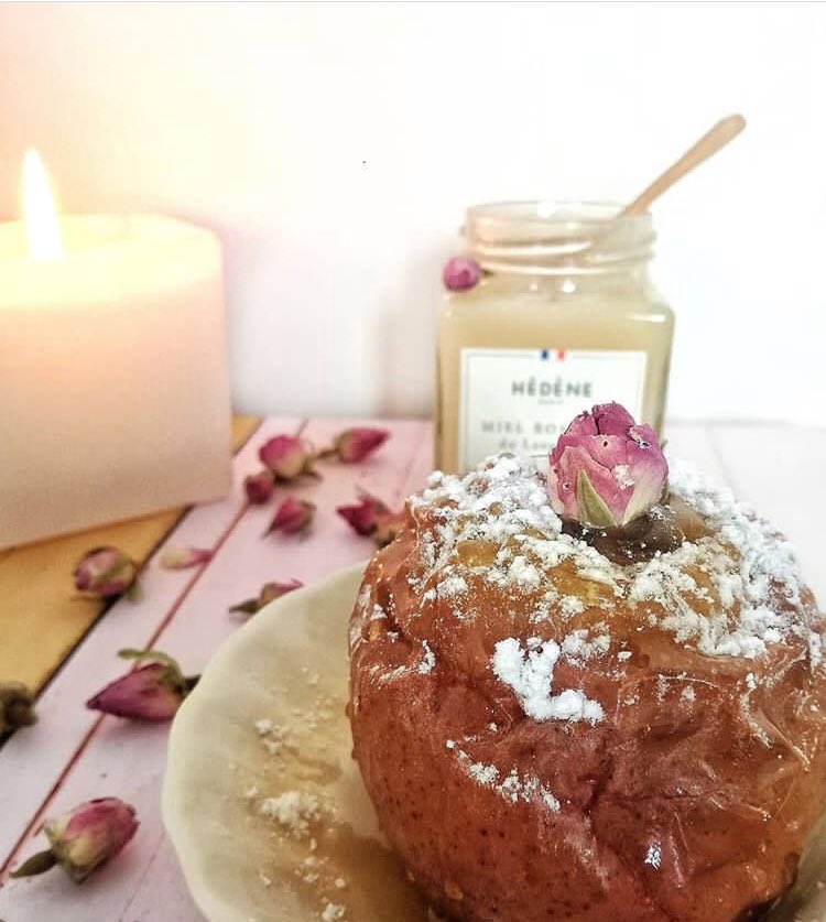 mielshedene's tweet photo. [Sélection de Noël 🎁]
En panne d’idée cadeau pour Noël? Régalez vos proches avec le #miel de romarin du Languedoc Hédène et ses douces notes végétales. 
IG: myriamksky 
👉👉 https://t.co/PHnBPFvKil https://t.co/lh3jBOqYt6