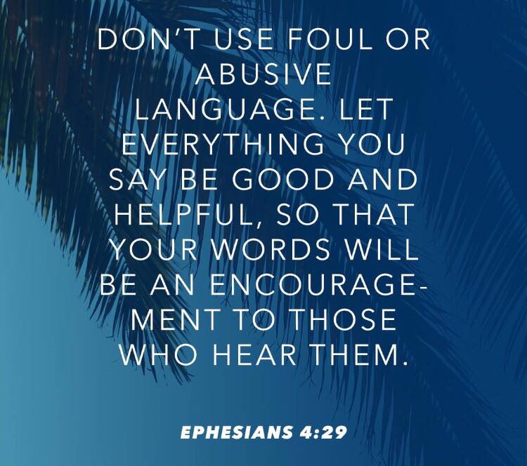 CHAOTICRESEMBL's tweet photo. Encourage someone today! #GoBeLove #GoBeLight #TuesdayMotivation https://t.co/Hp4TjchOcY