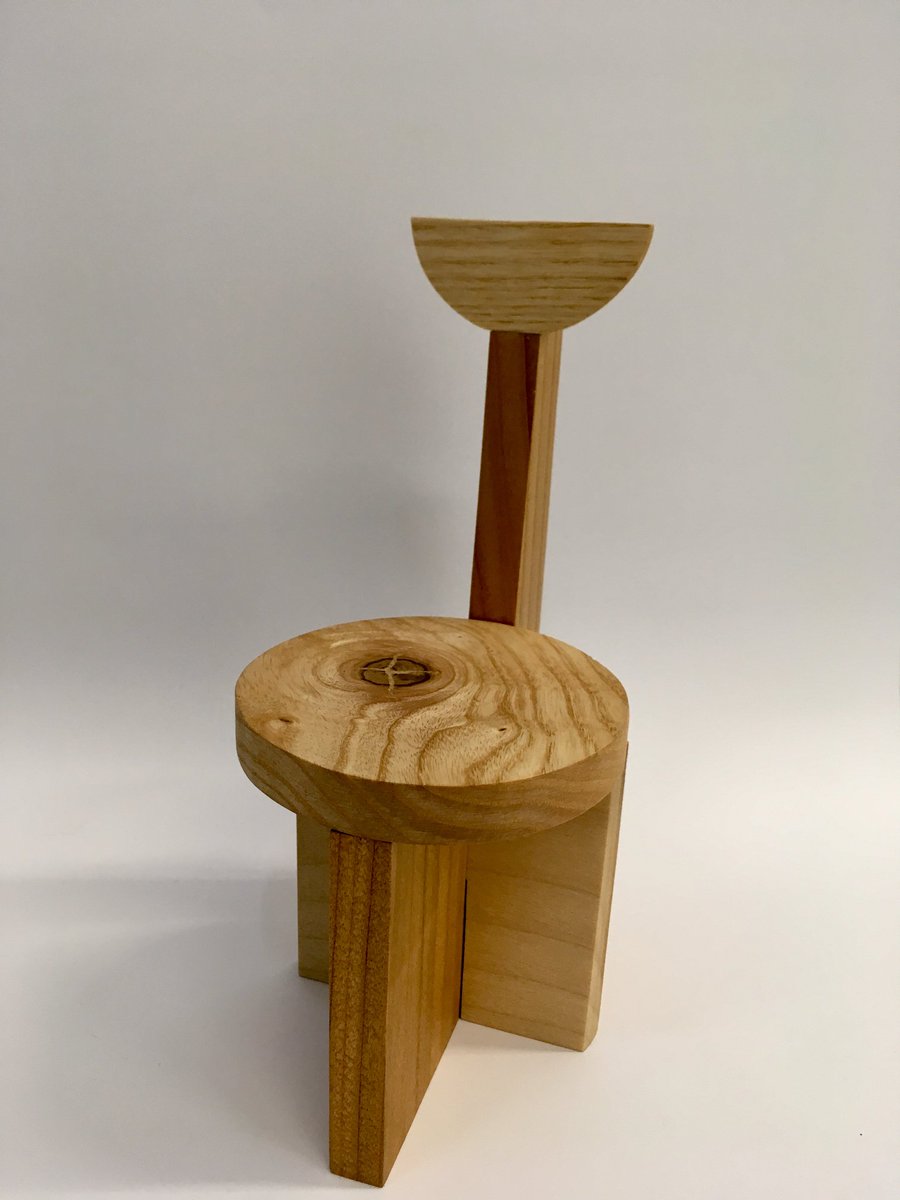 GDgaleriemulti's tweet photo. Calendrier de l’Avent GDM...2018 ! Do not forget my gift ! 11/12/18 with ... Benoît Maire and Ker-Xavier.
📷 Benoît Maire
«Chaîse du soir», 2017
1/5th scale model
Series of 16 unique chairs
Courtesy GDM…
500 Euros
@GDMgalerie
#Benoitmaire #kerxavier #chaisedusoir #miniature https://t.co/I5CaVxWQ40