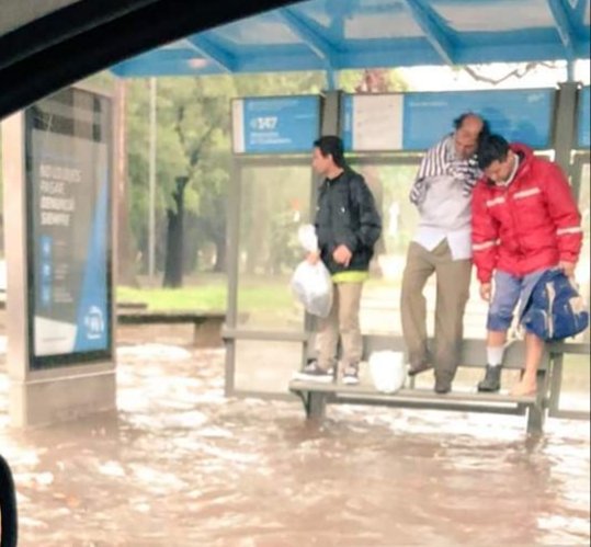 CalleDeRosario's tweet photo. Av Pellegrini...Sin Palabras https://t.co/OZdKAglvFQ