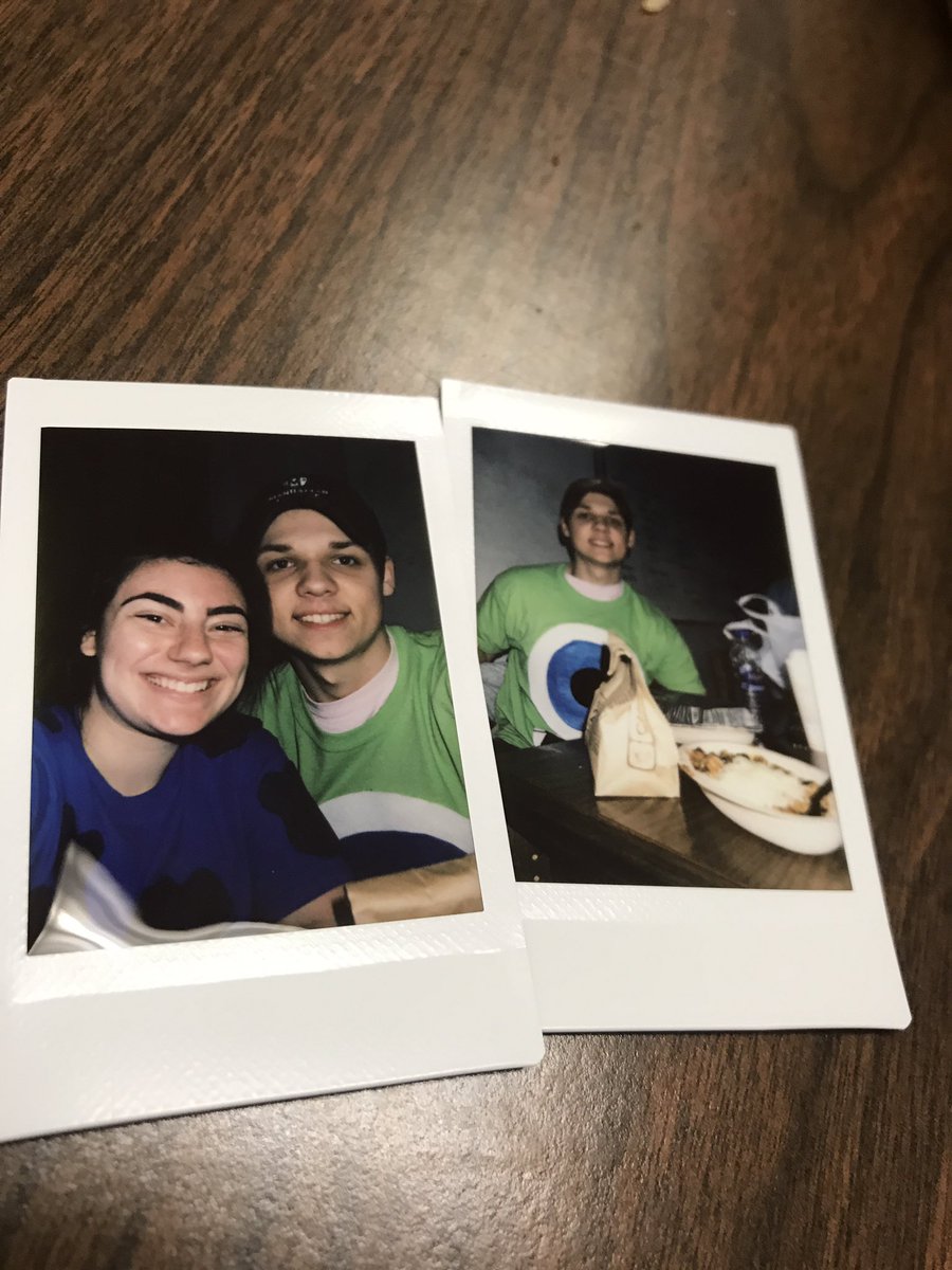 awk0_mary's tweet photo. Haven’t posted photos of me in so long, here’s a reminder that I am in fact very cute https://t.co/I3w2UVXB80