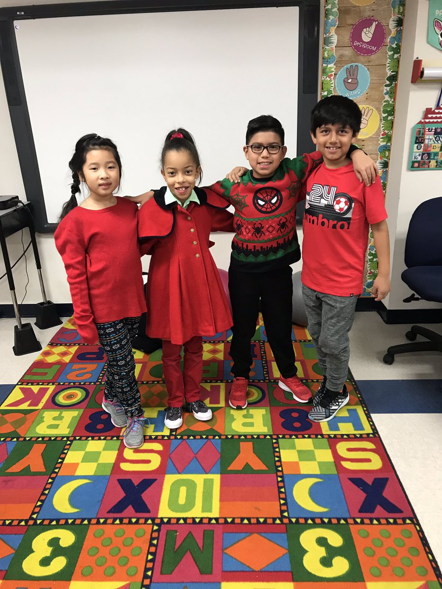 Miss_Harty's tweet photo. In our cozy holiday gear ready for Christmas!! #ShandsES #12daysofnorth https://t.co/TwhXBgprPr