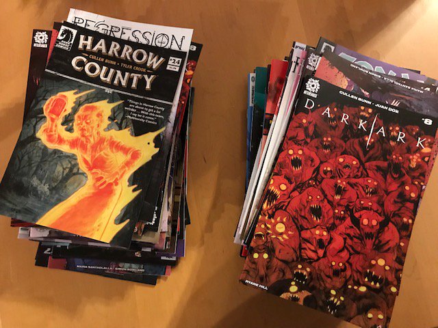 I'm giving away 2 stacks of signed comics this week! One winner will be chosen at random from anyone who FOLLOWS me and RETWEETS this message! The other will be chosen from SUBSCRIBERS to my e-newsletter (signup - eepurl.com/dDdapn) . Drawing on Sat. Comics in mail on Mon.