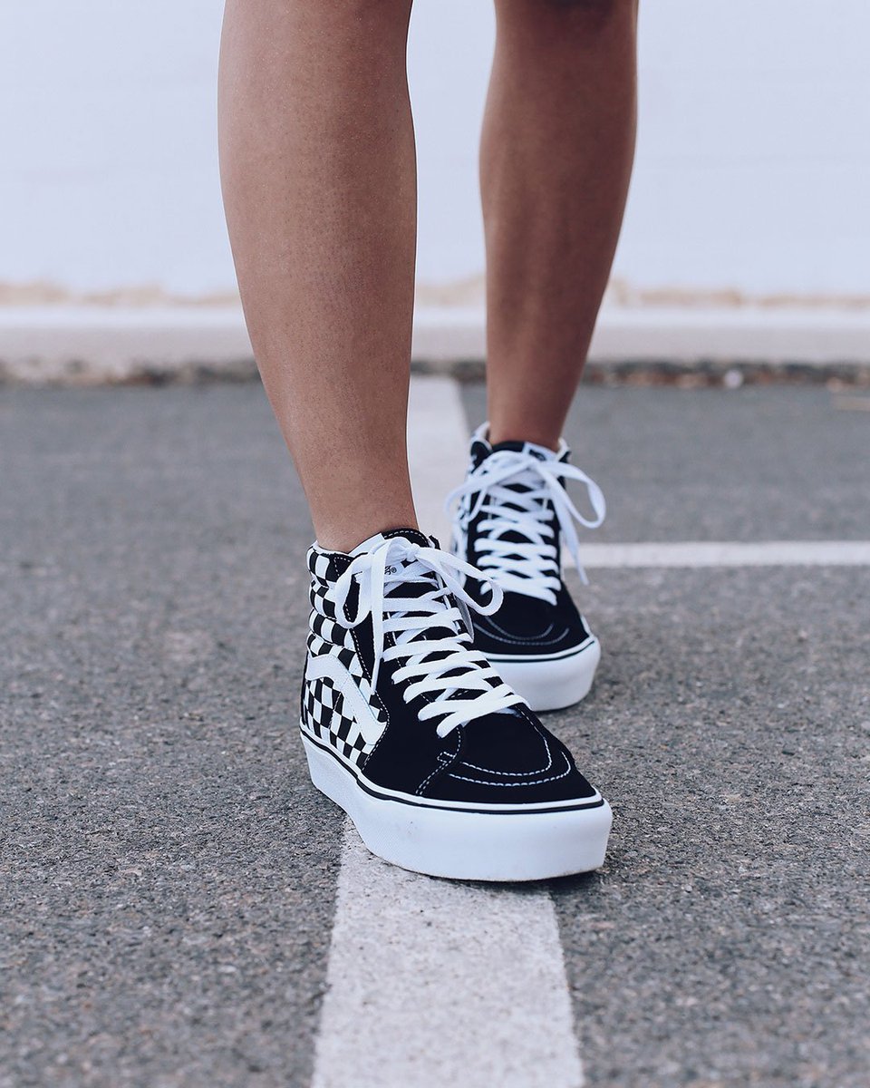 Zapatos Mayka on Twitter: "Las Vans SK8-Hi son los botines de skate de la marca y su diseño está inspirado en las zapatillas de baloncesto de 80's⚡️ Ahora se