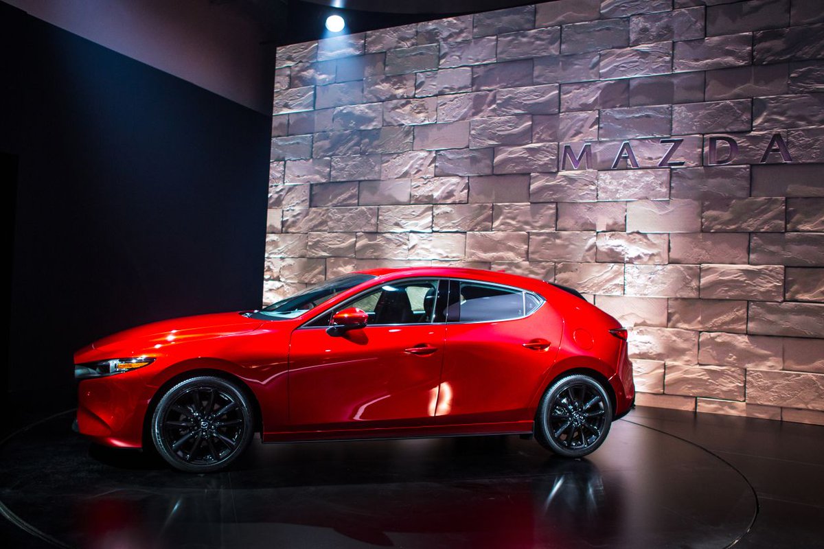 RileyMazda's tweet photo. Every detail in the all-new #Mazda3 is conceived to evoke emotion. https://t.co/VrJde17YwY