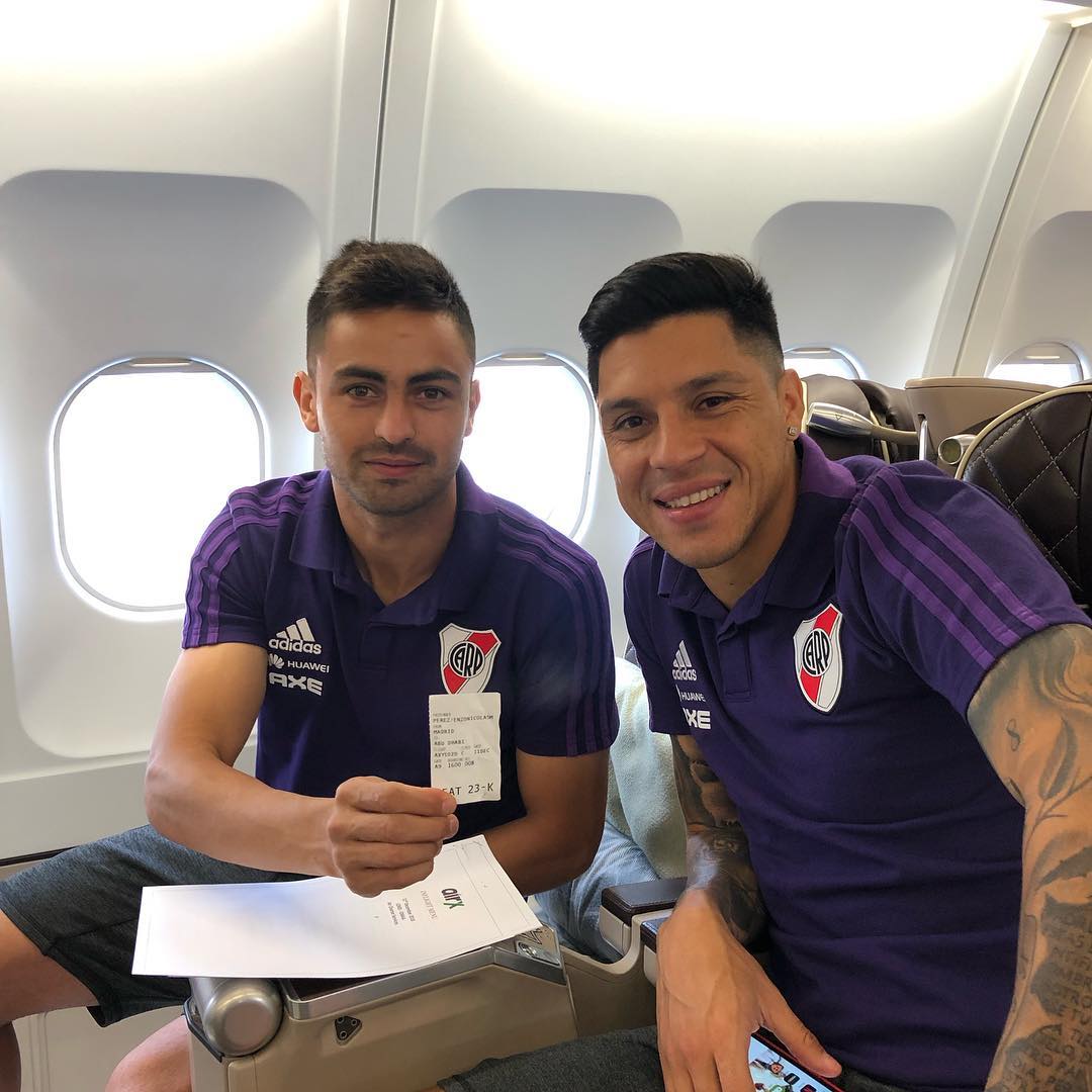 SC_ESPN's tweet photo. Pity Martínez y Enzo Pérez, listos para partir: River comienza el viaje hacia Abu Dabi para encarar el Mundial de Clubes. https://t.co/V1hHi8EDup