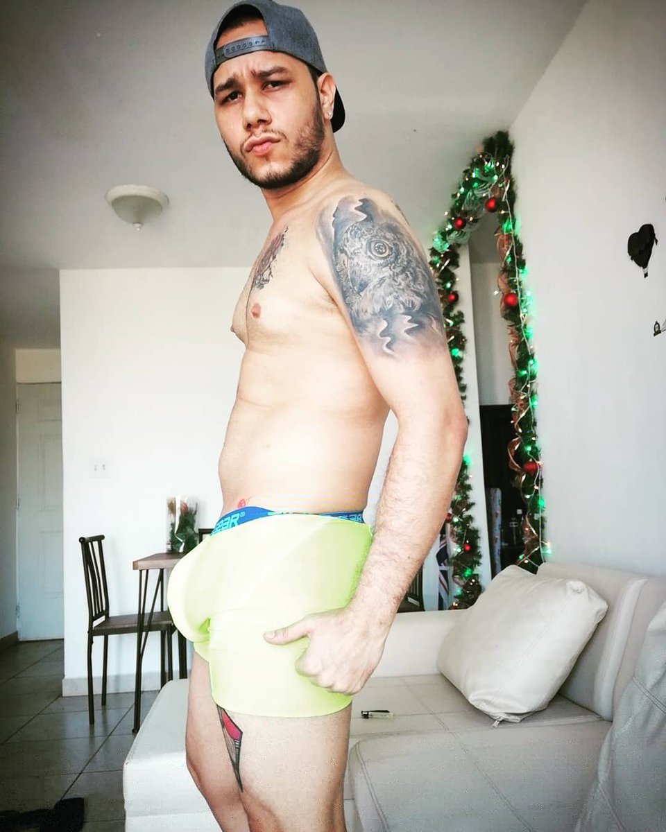 Frank_BoXXX's tweet photo. 😈😈😈😈💥 Me dejarías dormir en tu sofá?.
.
. Sígueme en https://t.co/XBszkKsXEC https://t.co/fWttl6zSNs