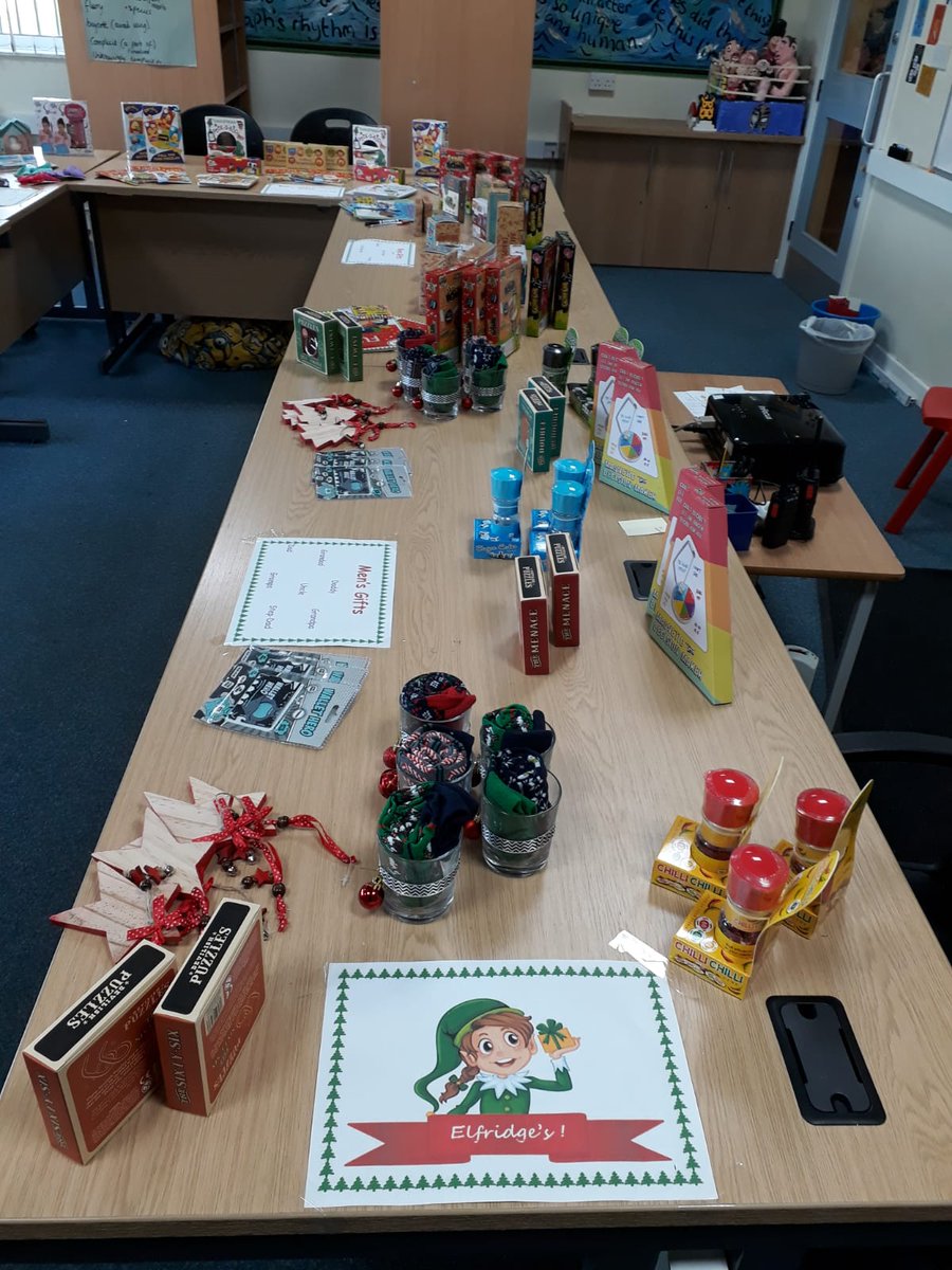 westcottfriends's tweet photo. Thank you all for shopping at Elfridges today! #elfridges #christmaswrap 🎁🎁
And thanks again to @HP_HullEast for your support with the crispie buns! It's always great to have you at school. https://t.co/sbfdtrBa69