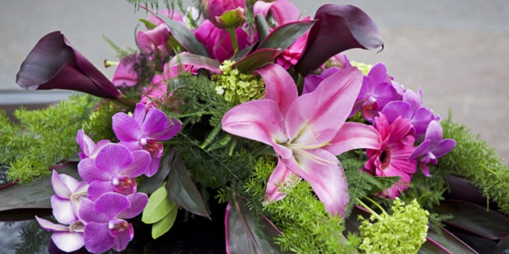 What is your "go to" flower to include in arrangements?  #flowers #cutflowers #florist
okt.to/0CFcTP