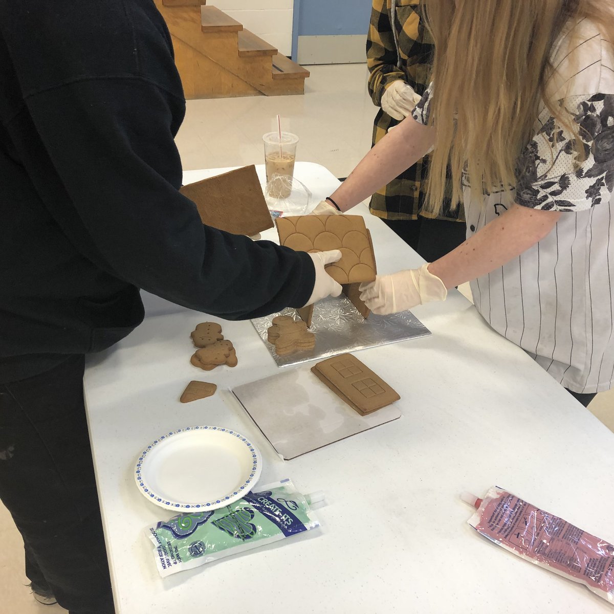 CapoOttawa's tweet photo. Iron Chef 2.0 - The Gingerbread House Challenge @StNicholasAdult: Building community among learners who represent the many programs at St. Nicholas Adult HIgh School. #ocsb @OttCatholicSB #Advent #ocsbBecommunity https://t.co/e9GCL8OBsK