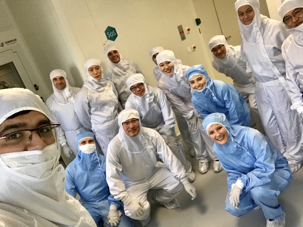 nanotechie's tweet photo. Exciting to host visiting #Scientists from #France & #Japan to our #ELORPrintTec labs with Prof @HadziioannouG ! #LIANextPV @LCPO_Bordeaux @CNRS #frenchjapaneseworkshop @BordeauxINP #perovskites #opv #solar #thinfilmsolar #interfaces #spectroscopy #surfacescience #xps #ups #IPES https://t.co/MN2B3ImH3T