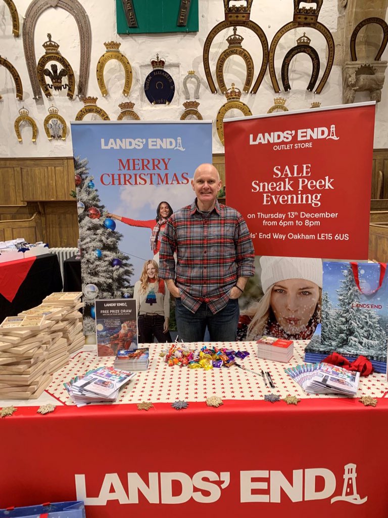 LandsEndCareers's tweet photo. Here are some of our #Marketing team at the #Oakham late night shopping event at Oakham Castle last night, showcasing our lovely #christmasJumpers! Have you got yours? #ChristmasJumperDay #shopping #christmas  #event @LandsEnd_UK @LandsEndCareers #landsendlife https://t.co/3arPIXb6Lj