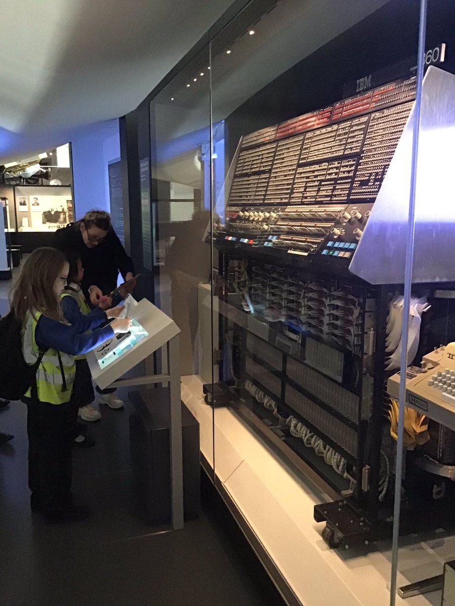 Today Year 4 @ShacklewellE8 went on a trip to @sciencemuseum to explore major inventions over the years - and learned how they have shaped our lives. @The_IPC #NWFed