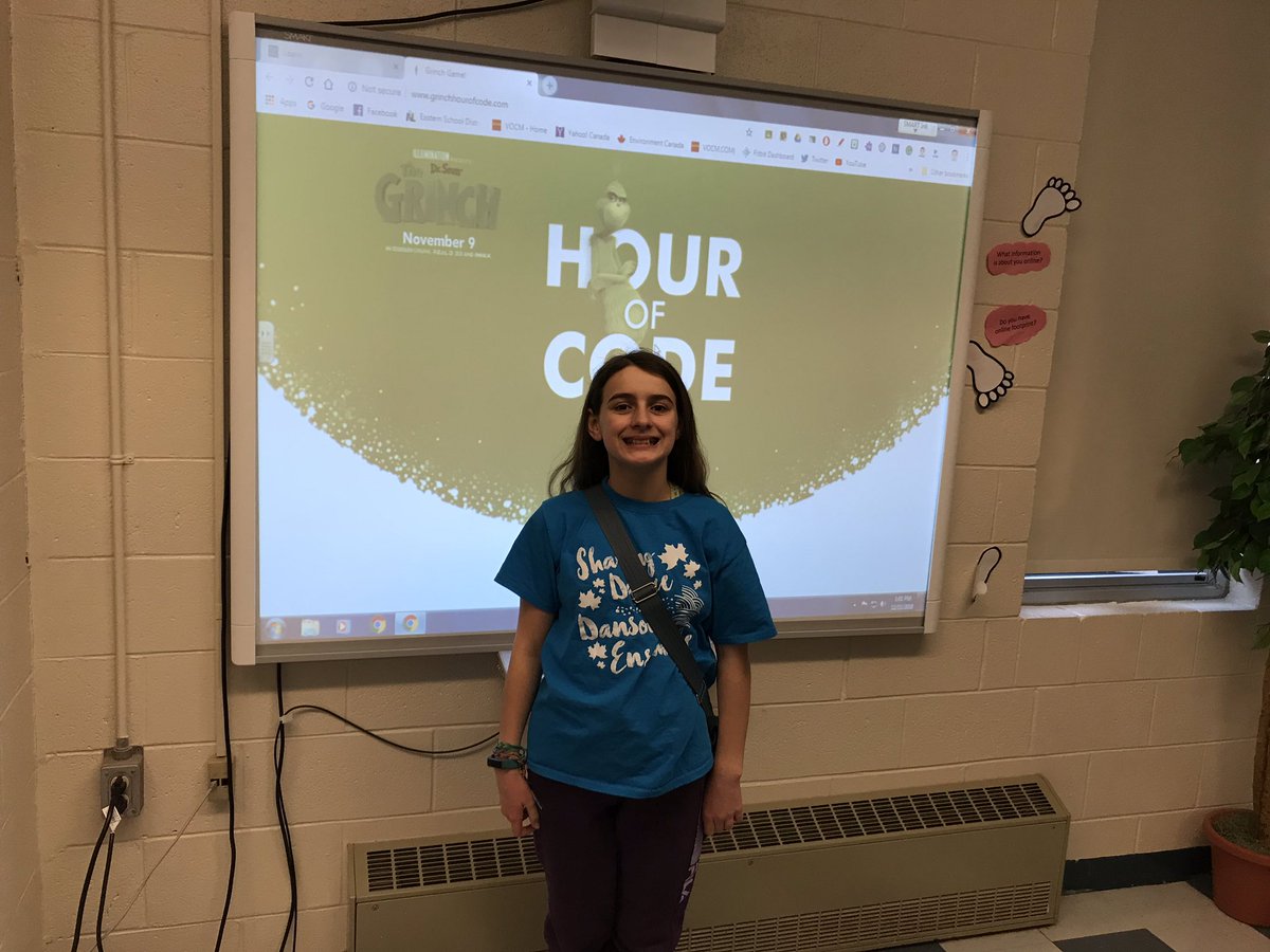 CoachPeteNL's tweet image. Lunch and learn @holyfamilyscho2 #StudentLeadership #codingNLESD @brilliant_labs