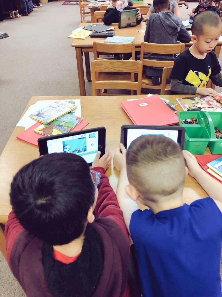 Principal_Lopez's tweet photo. These 2nd grade @EctorCountyISD #LBJ cuties loved their first experience coding w/ @ScratchJr! #ECISDMagic #MakeDecemberMagic #ECHRofCode https://t.co/yazCwFQyzi