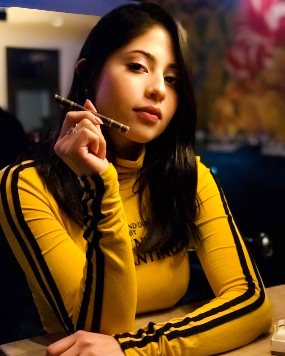 vvglab's tweet photo. Our Vegas M Sticks are designed for style, efficiency, and potency. Any less would be Fiction...🧨 #followthescience #purepotency
.
.
Must be 21 and over to consume. Keep out of reach of children.
#vegasmstick #vvg #omweekend #omighty #pulpfiction #killbill #quentintarantino https://t.co/W6aXePfsyY