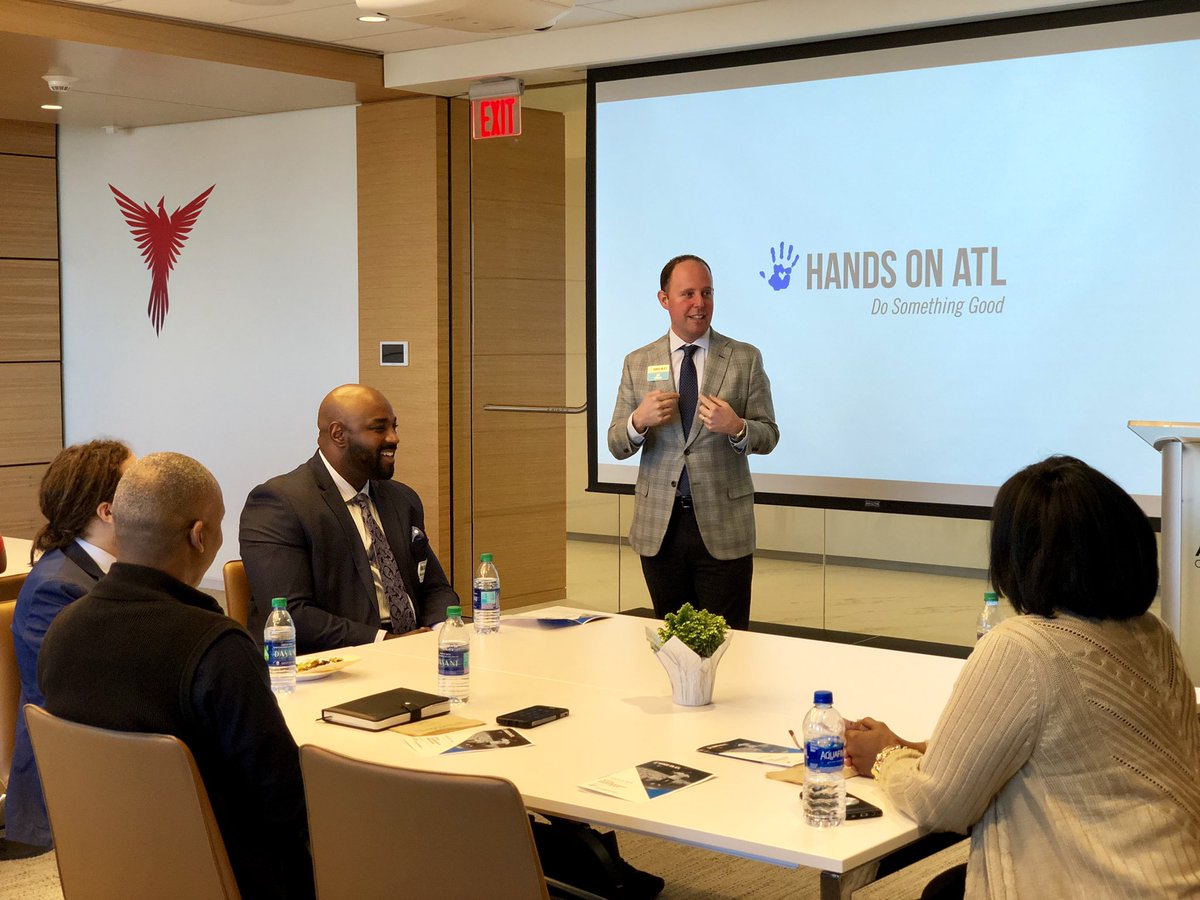 HandsOnAtlanta's tweet photo. Celebrating the incredible year of serving with our civic fellows at our Civic Leadership Program graduation! #dosomethinggood https://t.co/wLq4LK3D2L