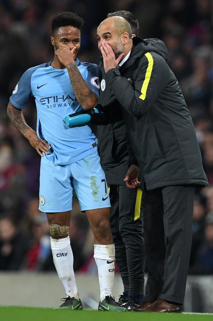 Guardiola y Sané protegen a Sterling: "El racismo está en todas partes" https://www.marca.com/futbol/premier-league/2018/12/11/5c0ff165468aebd25d8b45ed.html … #PL #UCL