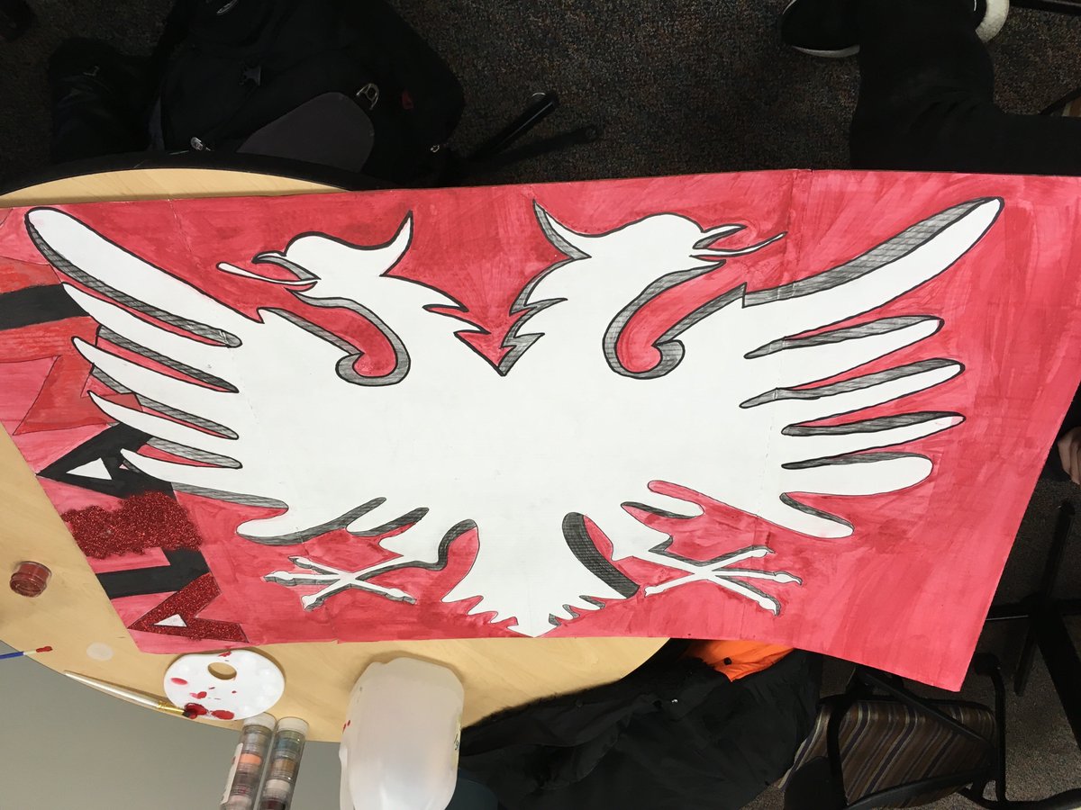 MadCollCreator's tweet image. We've seen several students working on final projects in the Studio this week. Today we have students making posters, flags and banners.