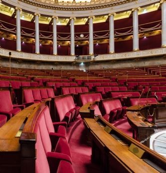 Business - Les mesures qui concernent les entreprises> La loi-- bit.ly/2LaY98K #entreprise