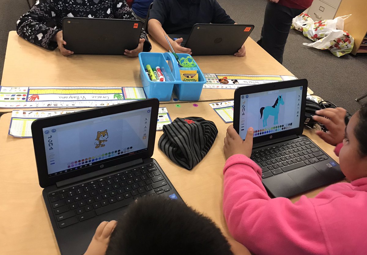 LoaraElementary's tweet image. Second graders explore coding with Scratch Jr. @LoaraElementary #codecampus