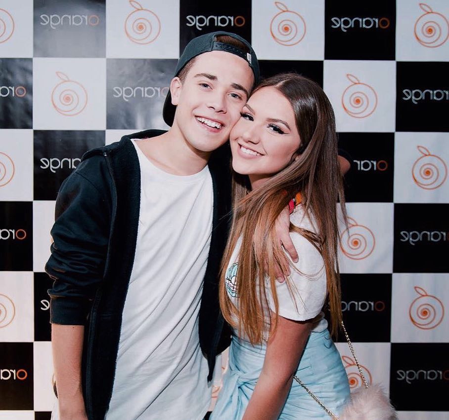 Scrr mano agente era tão iti malia ❤️