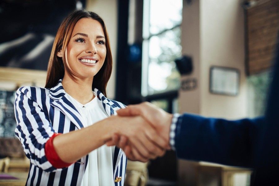 Comment s'habiller pour un entretien d'embauche ? buff.ly/2QrdF6q #conseils