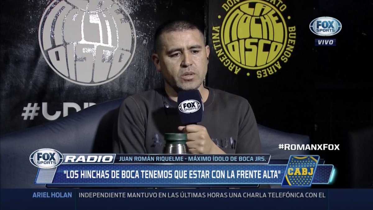 la12tuittera's tweet image. #Riquelme “El hincha tiene que estar con la FRENTE ALTA Y AGRADECIDO DE SER HINCHA DE BOCA”