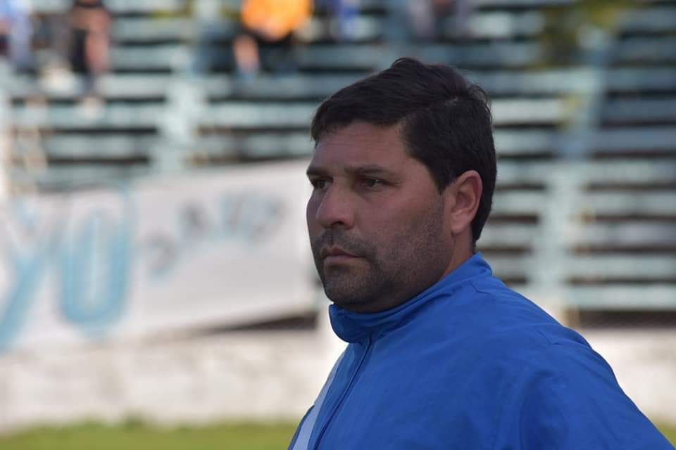 DepAguilares's tweet photo. Luego de reuniones de Comisión Directiva se Confirmó la continuidad de Claudio Sosa como DT para el Torneo Federal Amateur 2019, en días se anunciará la conformación del cuerpo técnico quienes diagramaran el inicio de la pretemporada y los posibles refuerzos. https://t.co/XrCZ8iCtXu