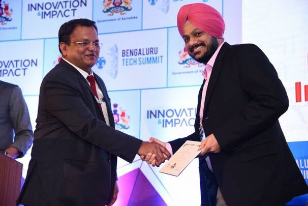 singh_deepinder's tweet photo. Shared a stage with dignitaries from - Microsoft, Amazon, ShareChat, WebDunia, Reverie Inc and Data Xgenplus Ltd. on 'Emerging Technology Areas in Indic Languages'
Thank you @ficci_india for this opportunity. #blrtechsummit18 @PrudleLabs https://t.co/DOawXI1CcK