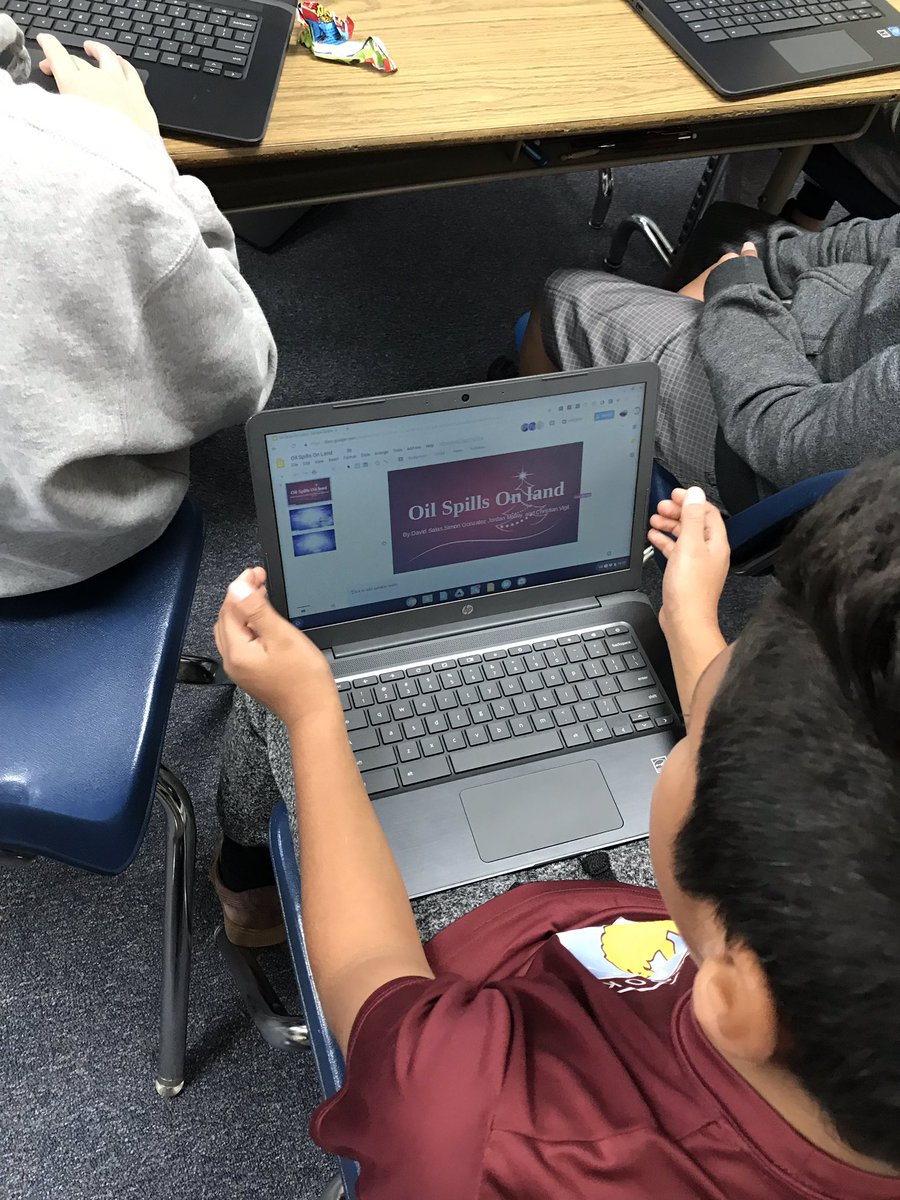 mscdleon's tweet photo. Our 5th graders are excited and engaged as they prepare their  presentations for their Oil Spill panel presentation next week! #pbl #stem #FUESD #oilspills #lapaloma #golapaloma https://t.co/PVRb3Faeq7