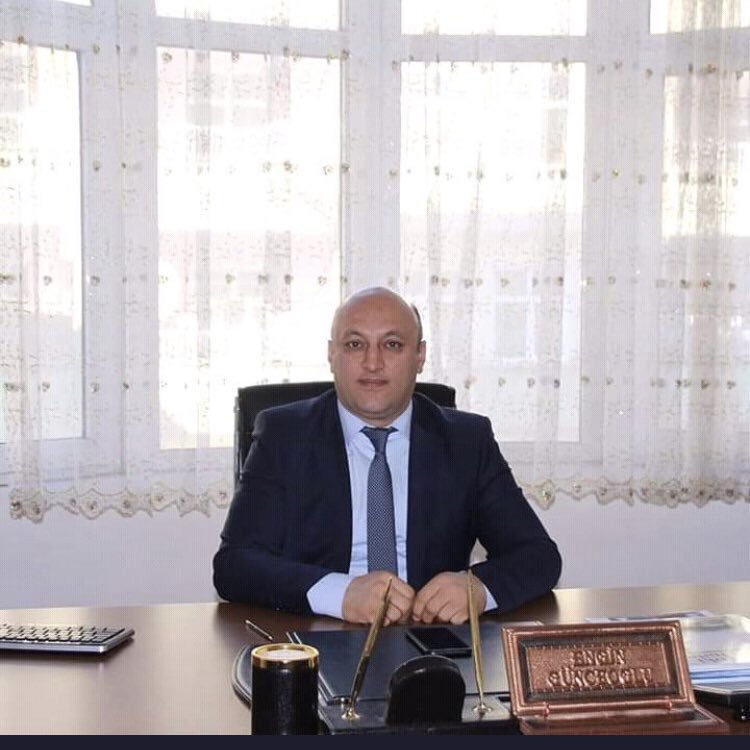 Bitlis İl Başkanlığı'na atanan Merkez İlçe Başkanımız Sayın <a href="/EnginGunceoglu/">Engin Günceoglu</a> 'nu tebrik eder, yeni görevinde başarılar dileriz.