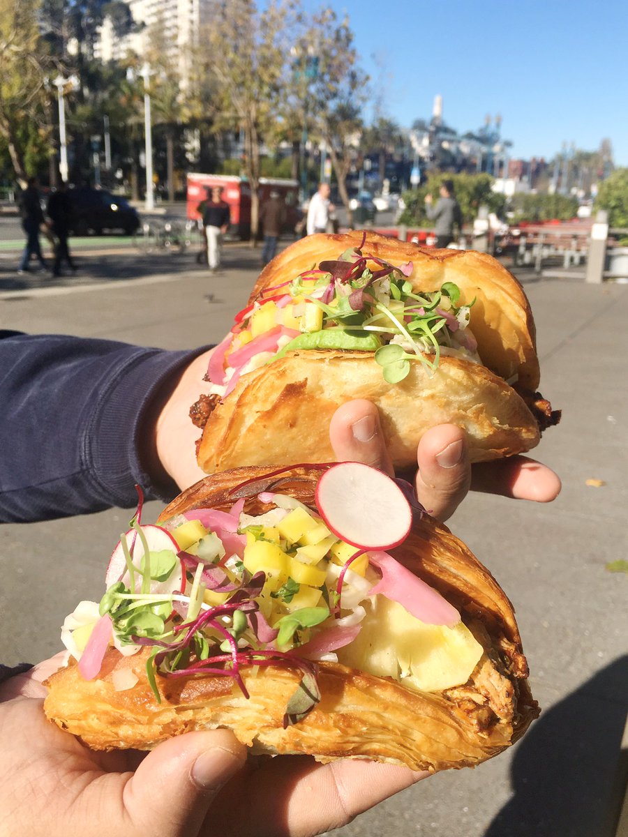 🥐+🌮= TACRO <a href="/vivelatarte/">vivelatarte</a> SF's newest croissant-taco mashup. TACRO is a hybrid of tacos &amp; buttery flaky croissant. The tacro is a shell made with croissant dough, baked until it's golden-brown then filled w/ meat, topped w/vegetables &amp; salsa, like a taco. #TravelwithChefCherryl