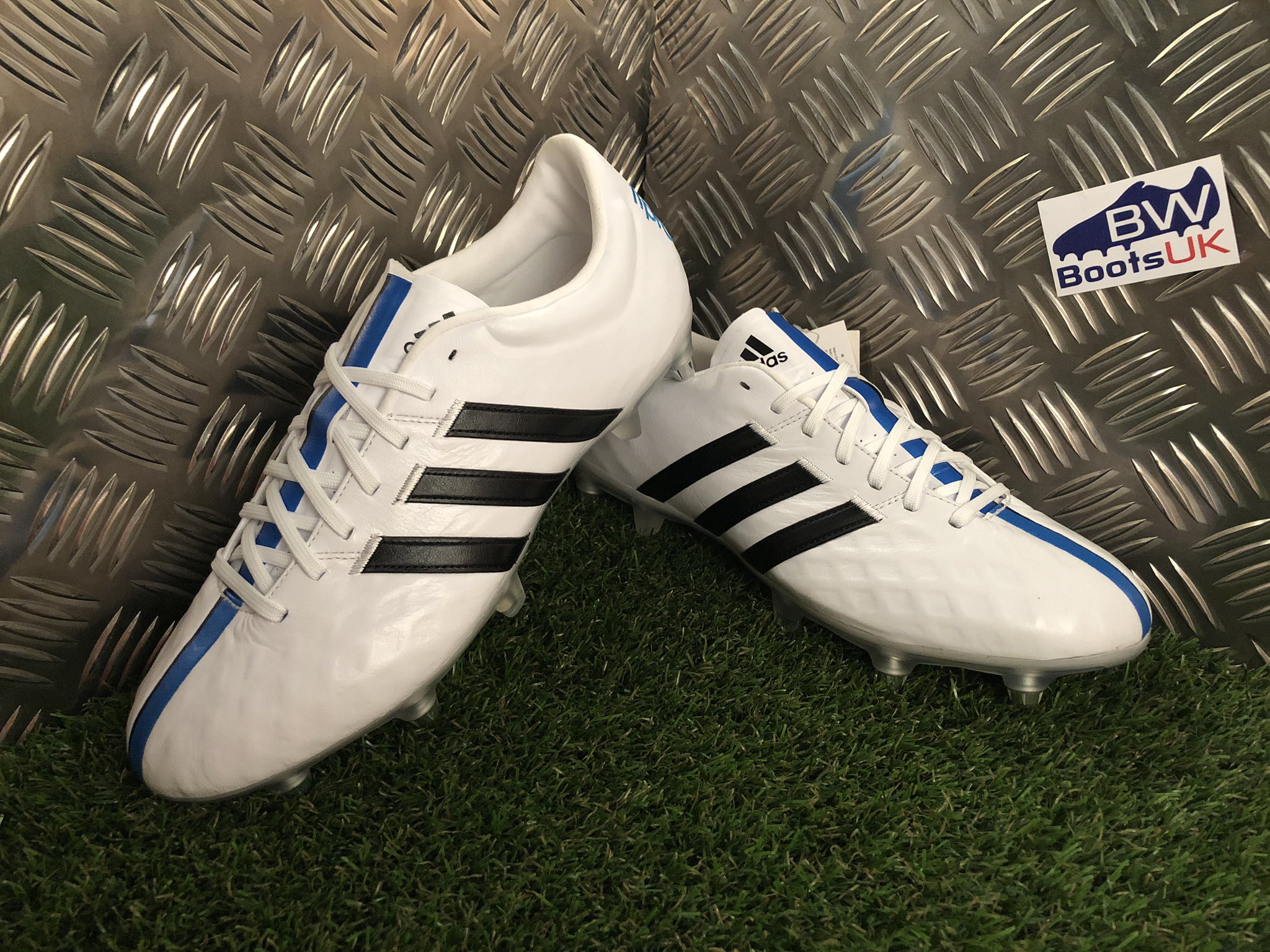 BW Boots UK on Twitter: "2014 Adidas 11Pro size 9UK-9.5US available on the website #KeepingItClassic https://t.co/hfhsMvVdLj" / Twitter