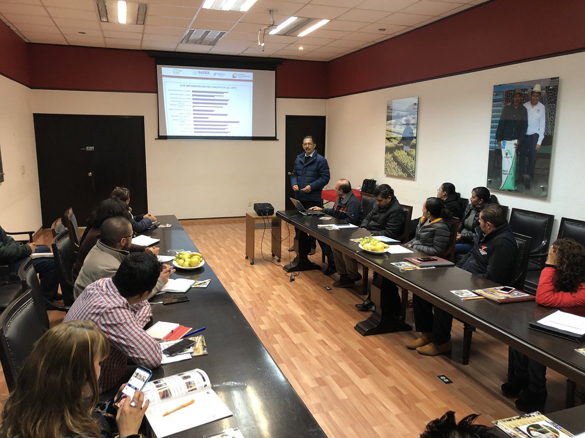 UCEHGO's tweet photo. Evaluación de avances del eje 1 Sanidad e Inocuidad dentro del programa de reducción de riesgos de contaminación en ganado lechero  del Valle de Tulancingo. https://t.co/4dcO9m42JI