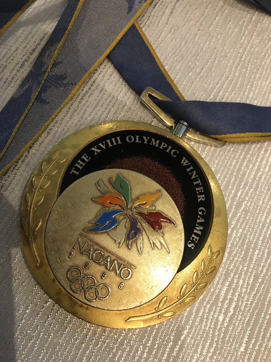 DellaShea1's tweet photo. So inspiring to hear Catriona Le May Doan at the 2018 #symcor town hall about the Power of Leading from Behind. As Leaders, It is a privilege to inspire others and help the next generation win! #inspiration #symcor #catrionald #leadership #canada #olympics https://t.co/TwURLMIc6j