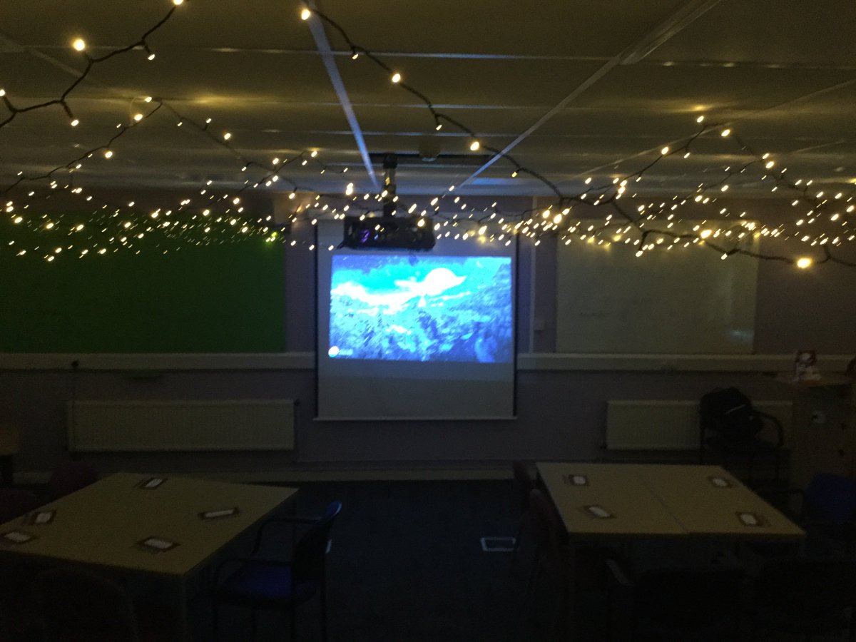 Christmas quiz at half seven. You can win yourself a kinder polar bear and chocolate! <a href="/UWTSD/">University of Wales Trinity Saint David</a> <a href="/TSDSULampeter/">TSDSU Lampeter</a> <a href="/UCCF_CYM/">UCCF Wales</a> <a href="/UCCF/">UCCF: The Christian Unions</a>  <a href="/WardyER/">R Ward</a>