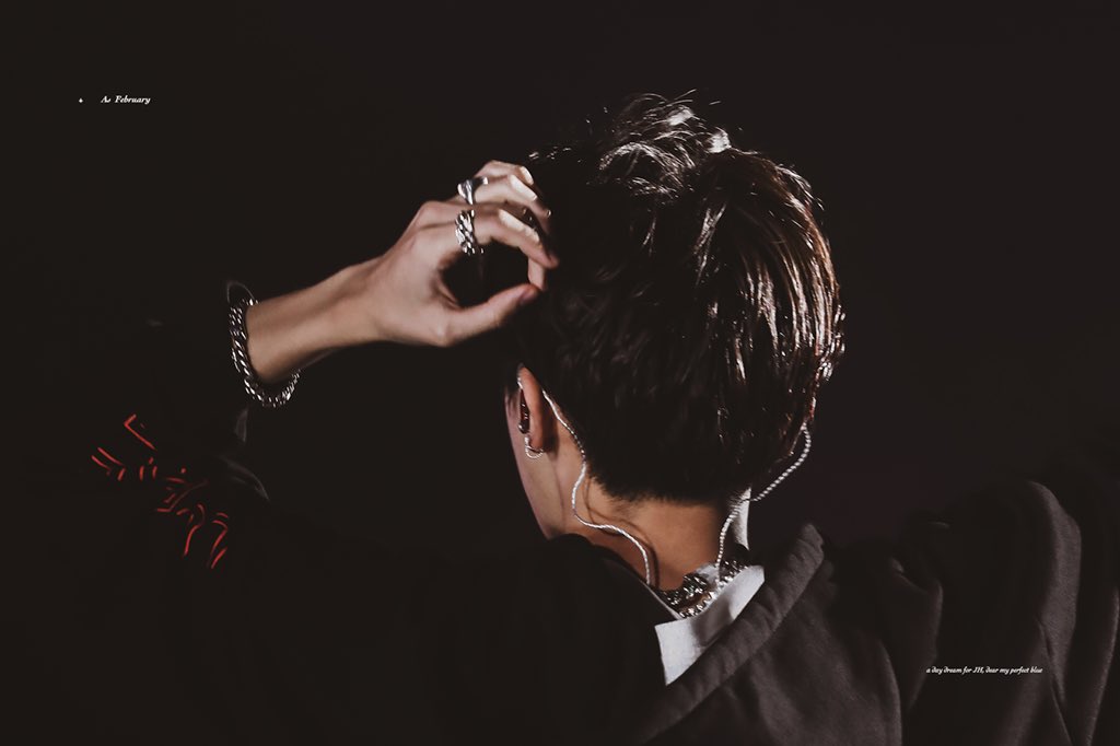 181208 LYS in Taoyuan

굿나잇.

#제이홉 #호석 #JHOPE #BTS⁠ ⁠⁠ ⁠⁠ ⁠⁠ ⁠⁠ ⁠⁠ ⁠⁠ ⁠⁠ ⁠⁠ ⁠⁠ ⁠⁠ ⁠ 
<a href="/BTS_twt/">방탄소년단</a>